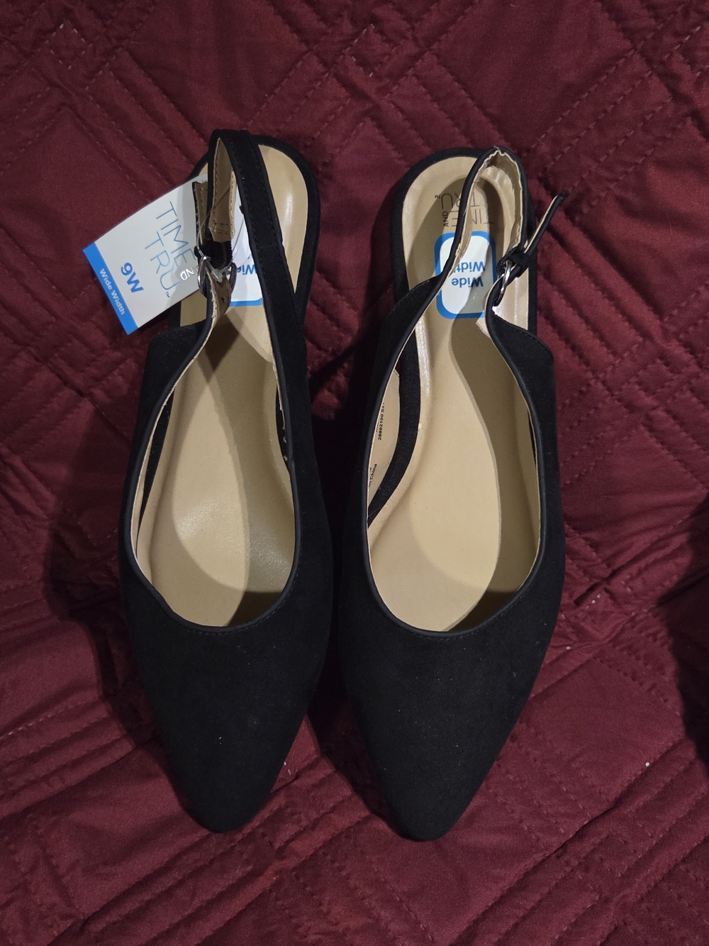 Time and Tru Black Pointed-Toe Slingback Flats